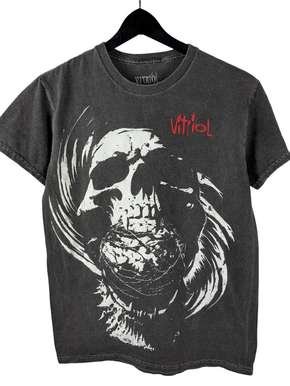 Mens Y2K Vitriol Skull Head Grunge Punk Streetwear Grey Graphic Shirt Size S